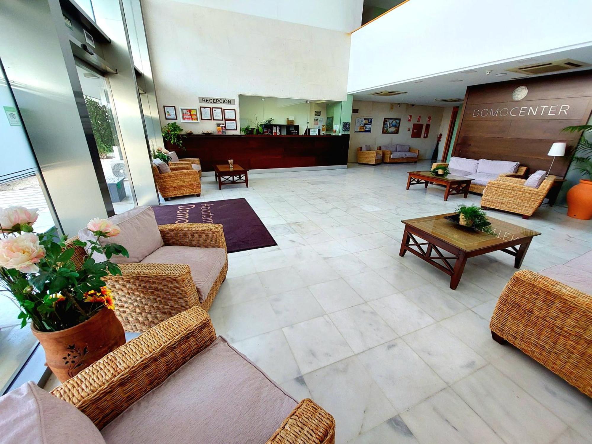 Domocenter Turisticos Apartment