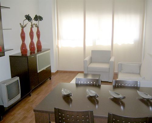 Domocenter Turisticos Apartment Bormujos